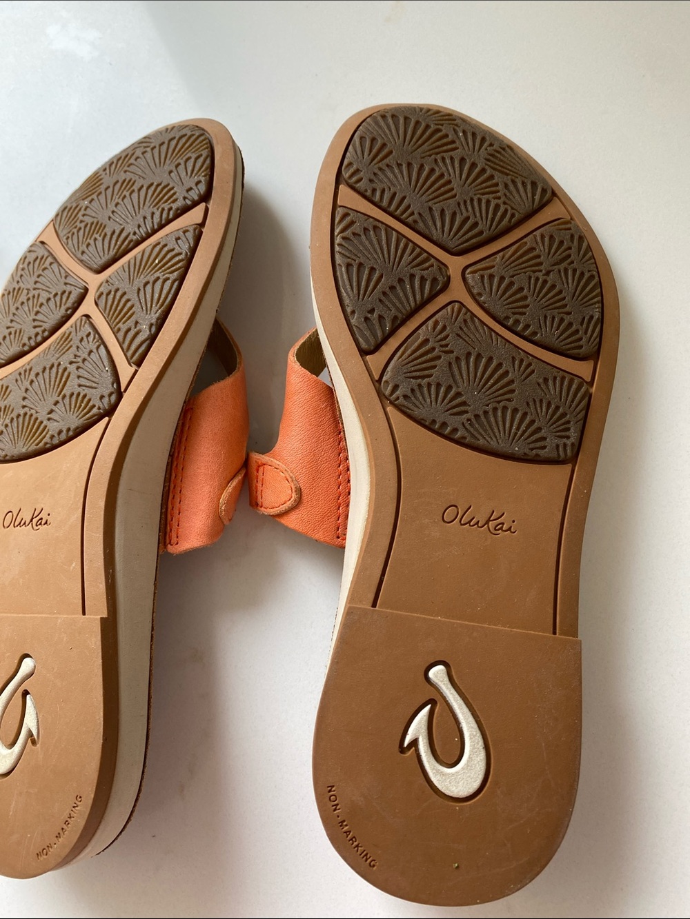 OluKai Coral Braided Thong Sandals for Women - Picture 6 of 6
